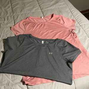 Womens xl under armor shirts